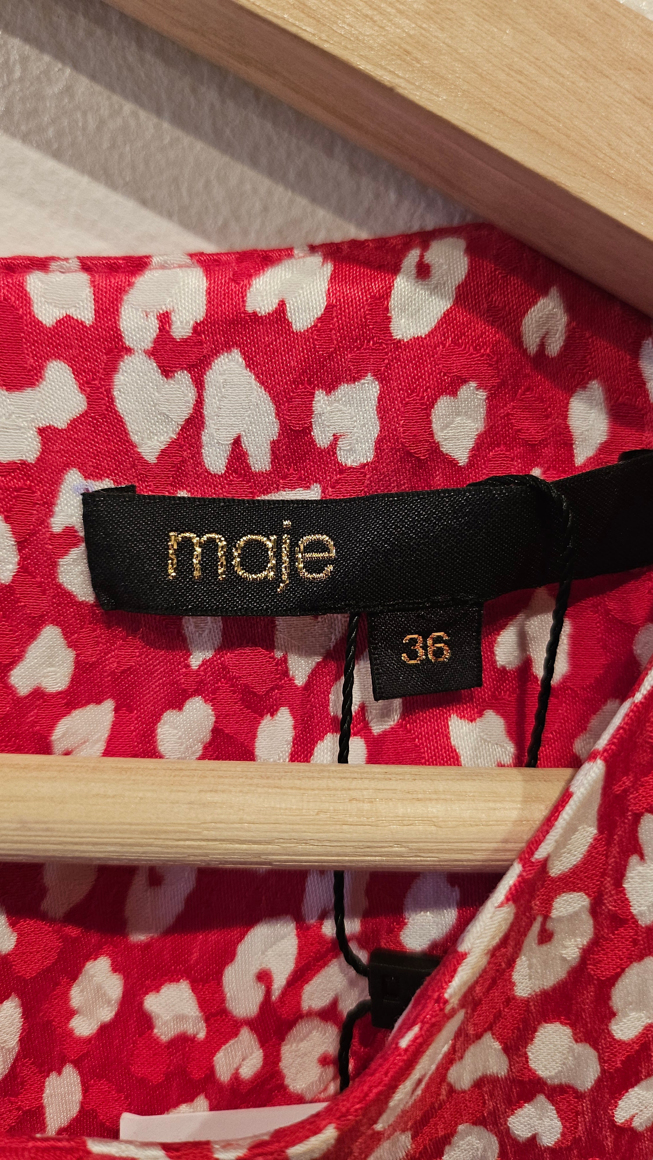 Robe Maje