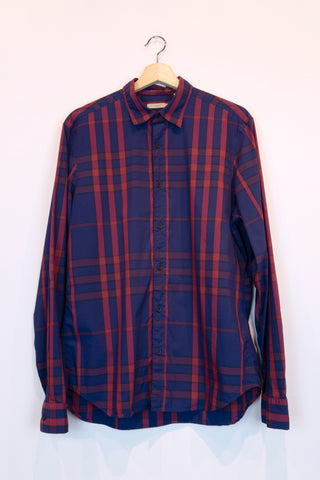 Blouse Burberry - Boutique Popeline - Seconde main, Designers, Marques, Petits Prix - Consignation de vêtements et accessoires pour femmes - Friperie - Montréal, Plateau Mont-Royal