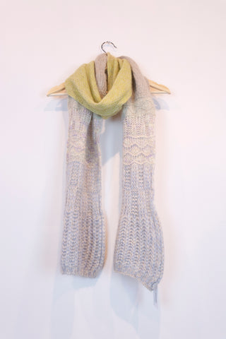 Foulard Missoni - Boutique Popeline - Seconde main, Designers, Marques, Petits Prix - Consignation de vêtements et accessoires pour femmes - Friperie - Montréal, Plateau Mont-Royal