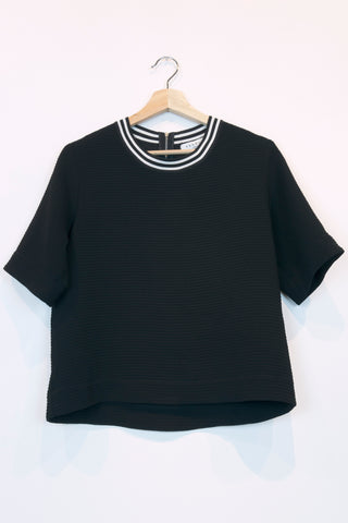 Top Sandro - Boutique Popeline - Seconde main, Designers, Marques, Petits Prix - Consignation de vêtements et accessoires pour femmes - Friperie - Montréal, Plateau Mont-Royal