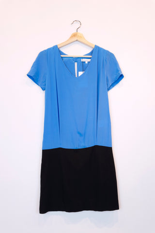 Robe Sandro - Boutique Popeline - Seconde main, Designers, Marques, Petits Prix - Consignation de vêtements et accessoires pour femmes - Friperie - Montréal, Plateau Mont-Royal