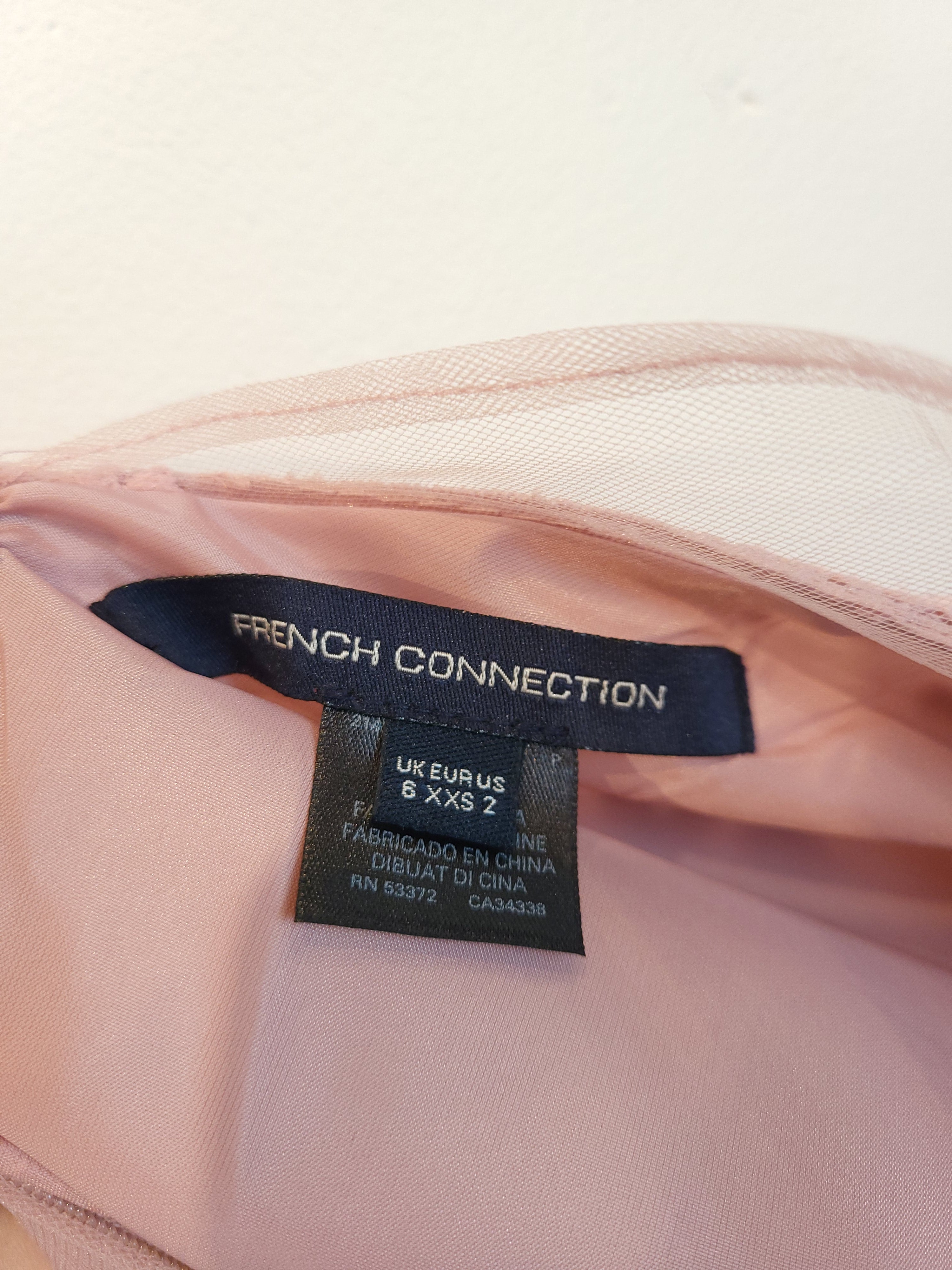 Robe French Connection