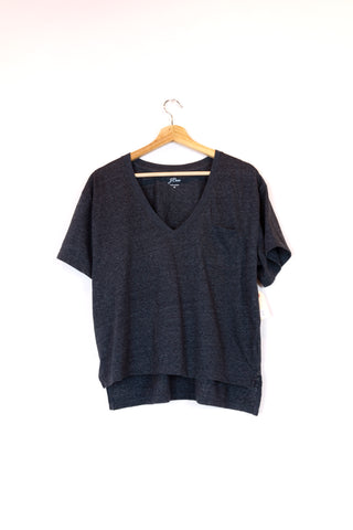 T-Shirt J.Crew - Boutique Popeline -  Seconde main, Designers, Marques, Petits Prix - Consignation de vêtements et accessoires pour femmes - Friperie  - Montréal, Plateau Mont-Royal